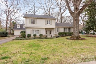 6929 Knightswood Drive, Charlotte, NC 28226