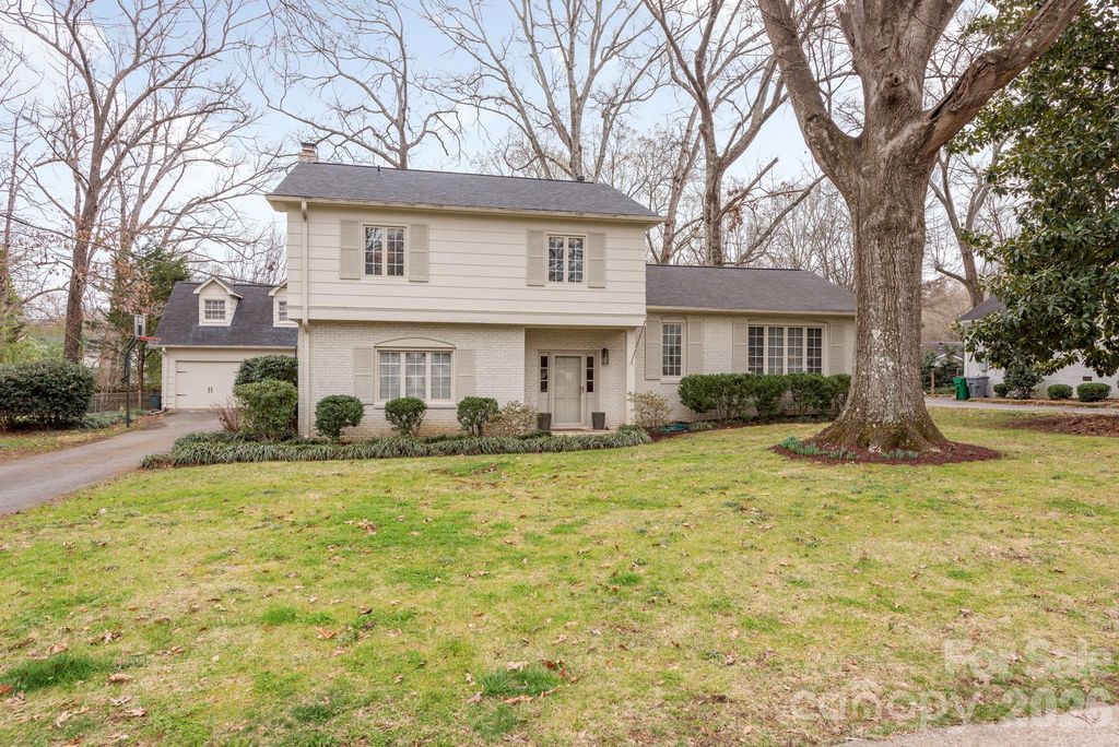 6929 Knightswood Drive, Charlotte, NC 28226