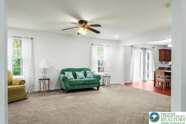 210 Swartsburo Drive, Pike, PA 18371