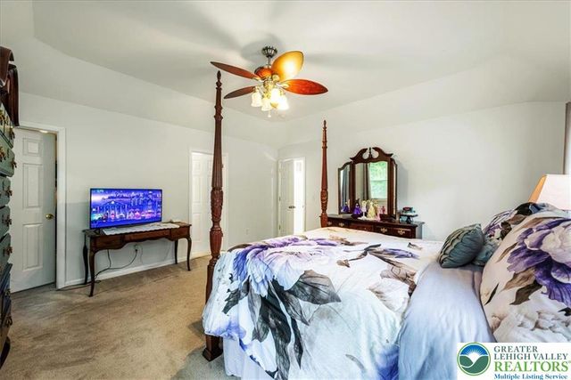 210 Swartsburo Drive, Pike, PA 18371