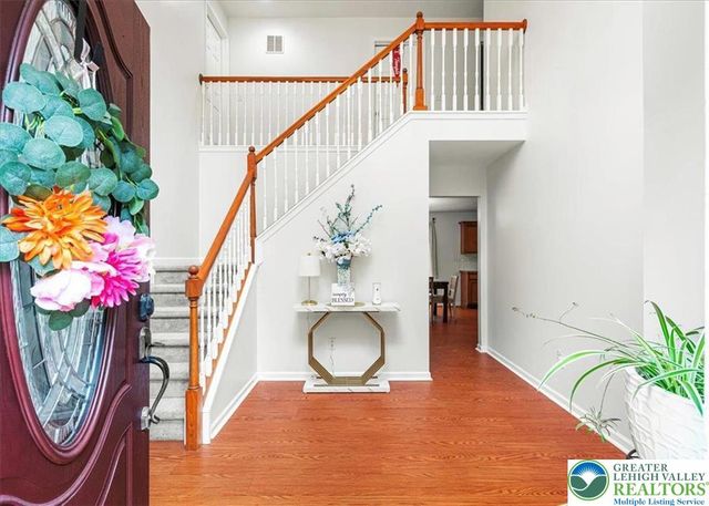 210 Swartsburo Drive, Pike, PA 18371