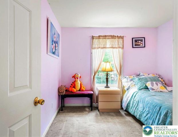 210 Swartsburo Drive, Pike, PA 18371