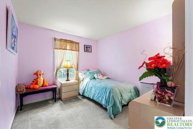 210 Swartsburo Drive, Pike, PA 18371