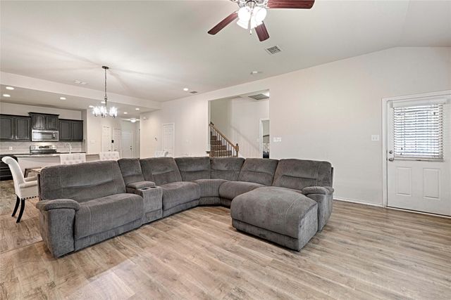 401 Sandhurst Drive, Crowley, TX 76036