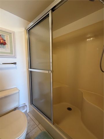 4 Plantation Drive 101, Vero Beach, FL 32966