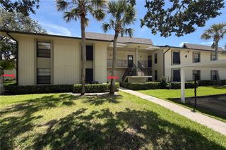 4 Plantation Drive 101, Vero Beach, FL 32966