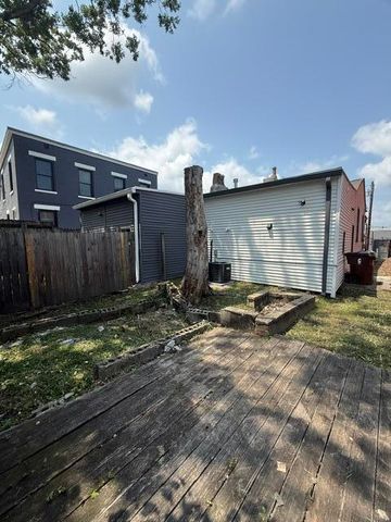 127 W 9th Street, Covington, KY 41011