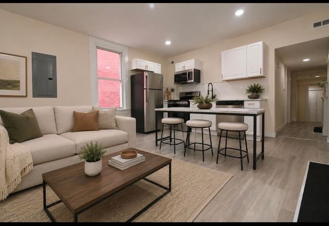 127 W 9th Street, Covington, KY 41011
