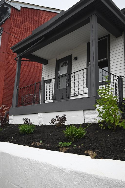 127 W 9th Street, Covington, KY 41011