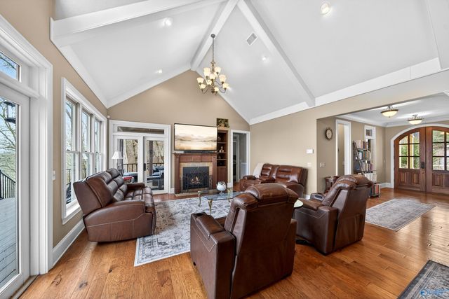 1116 County Road 224, Dutton, AL 35744