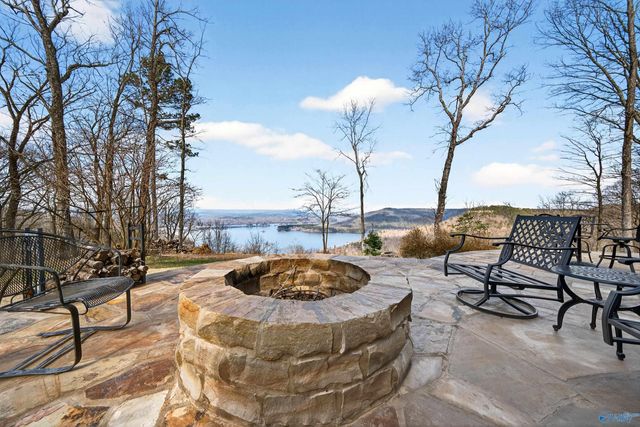 1116 County Road 224, Dutton, AL 35744