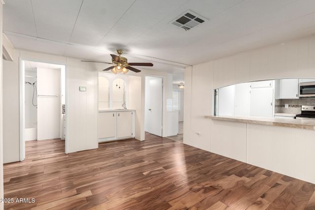 10701 N 99TH Avenue 51, Peoria, AZ 85345