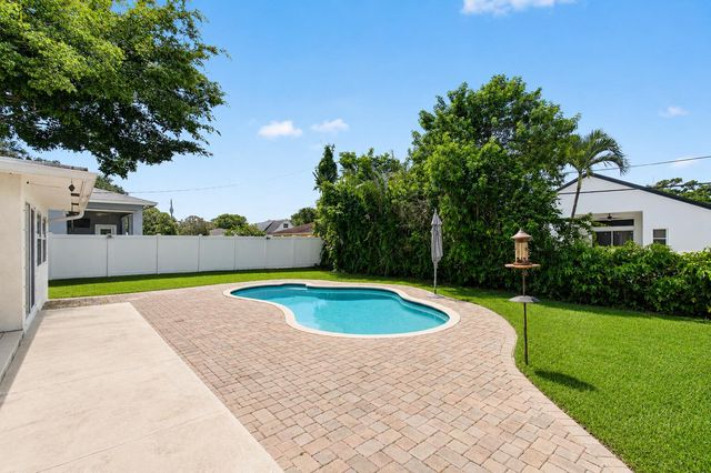 5442 Sunrise Boulevard, Delray Beach, FL 33484