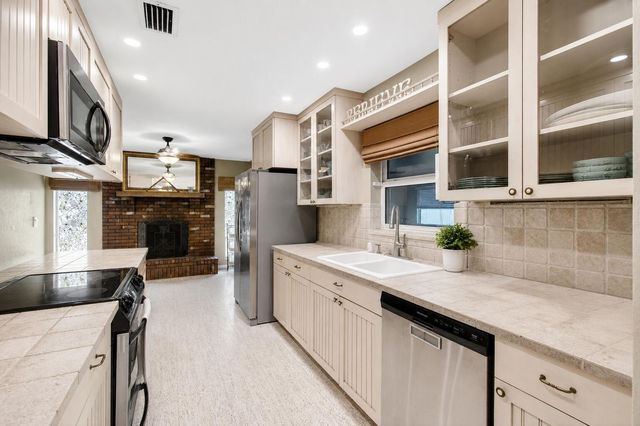 5442 Sunrise Boulevard, Delray Beach, FL 33484