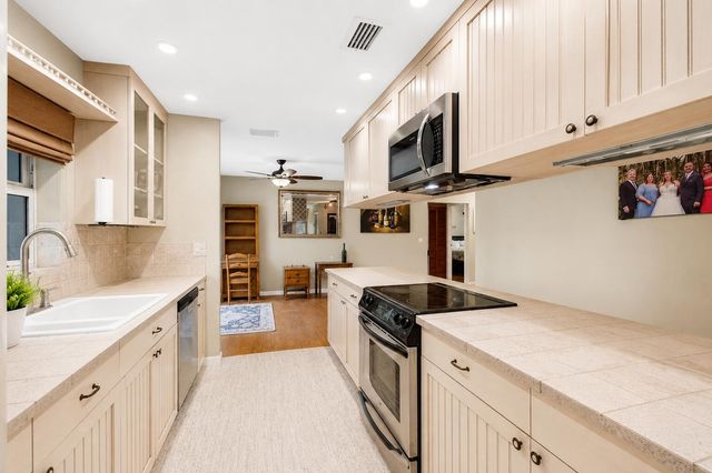 5442 Sunrise Boulevard, Delray Beach, FL 33484