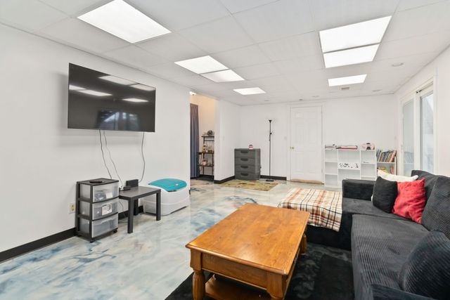 133 Fox Tail Lane, Frankfort, KY 40601