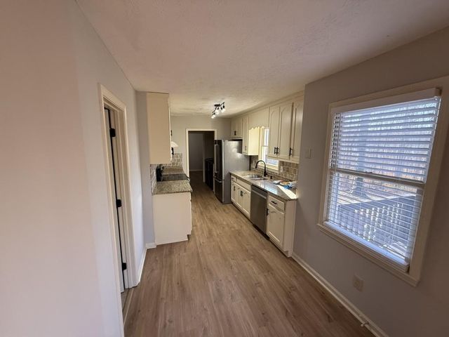 34 Sassafras Grove, Dawsonville, GA 30534