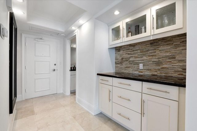 3750 Galt Ocean Drive 403, Fort Lauderdale, FL 33308