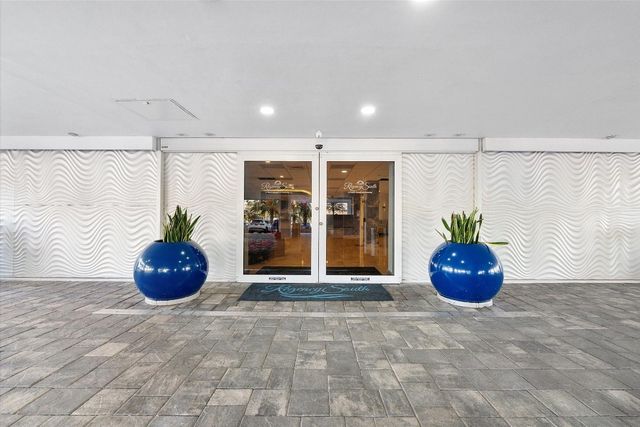 3750 Galt Ocean Drive 403, Fort Lauderdale, FL 33308