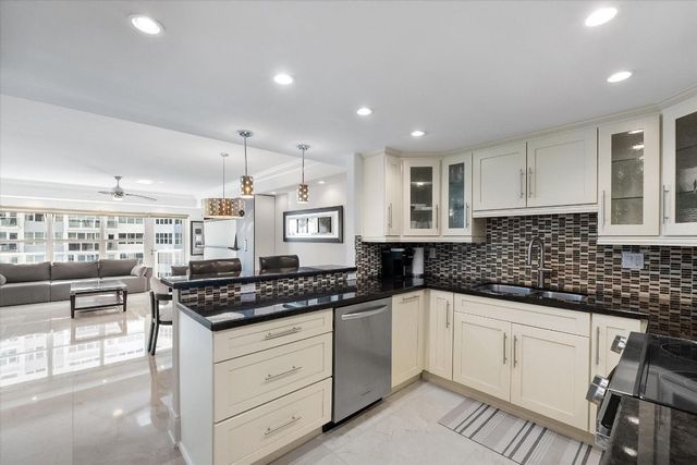 3750 Galt Ocean Drive 403, Fort Lauderdale, FL 33308