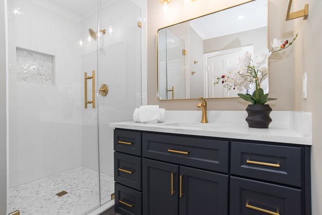 1835 Cedar Crest Boulevard, Dallas, TX 75203