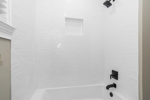 1835 Cedar Crest Boulevard, Dallas, TX 75203