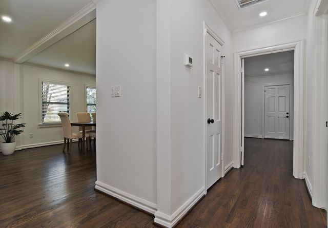 1835 Cedar Crest Boulevard, Dallas, TX 75203