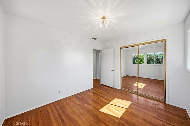 1911 Snowden, Long Beach, CA 90815