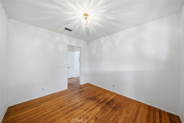 1911 Snowden, Long Beach, CA 90815