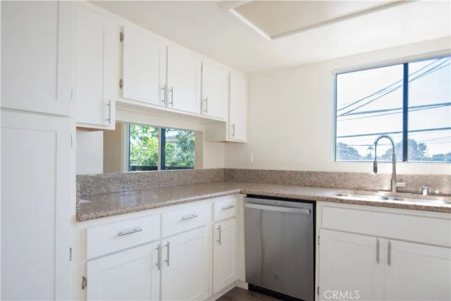 458 Riverdale, Glendale, CA 91204