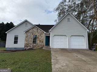 1355 Paddocks Way, Powder Springs, GA 30127
