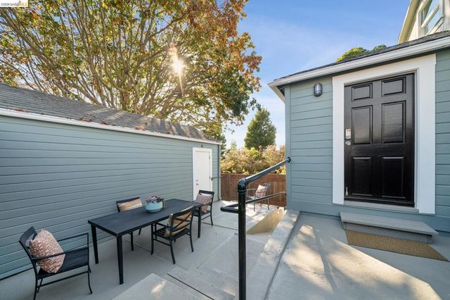 6452 Kensington Ave, Richmond, CA 94805