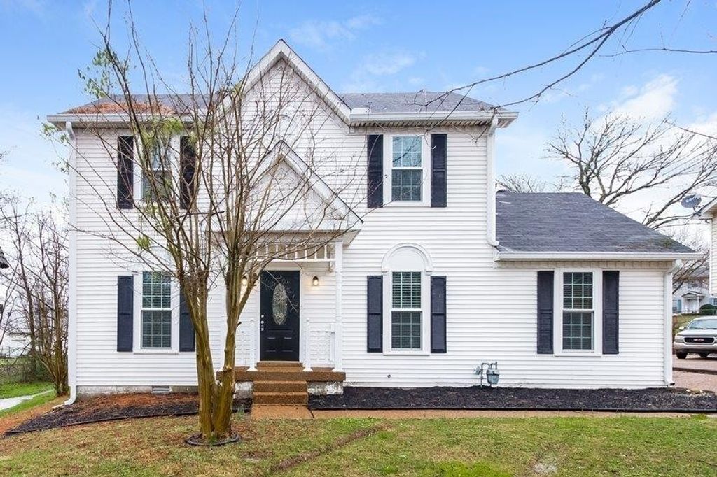 3449 New Towne Rd, Antioch, TN 37013