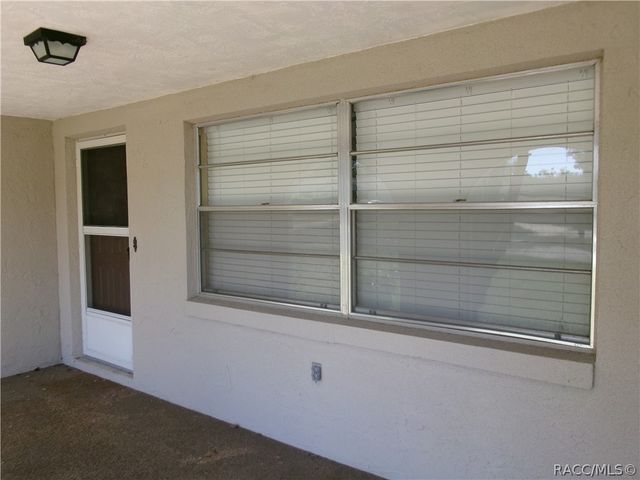 210 S Barbour Street, Beverly Hills, FL 34465