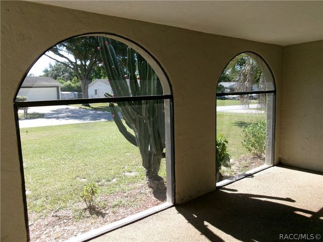 210 S Barbour Street, Beverly Hills, FL 34465