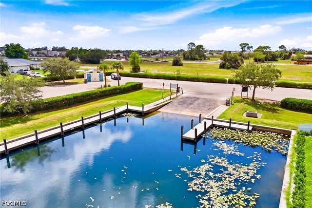 1510 SW 7th CT, Cape Coral, FL 33991