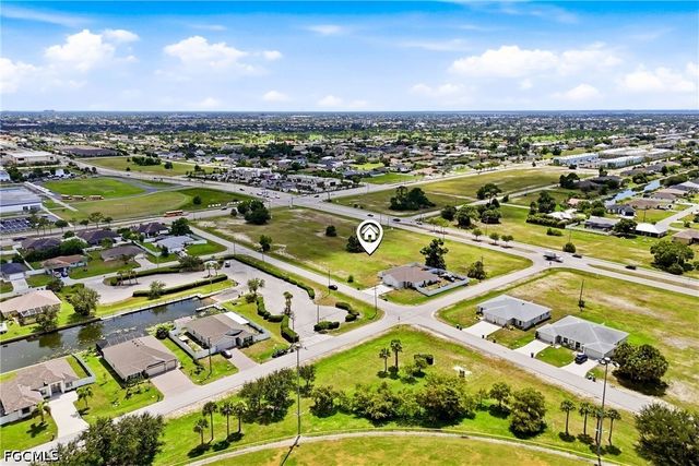1510 SW 7th CT, Cape Coral, FL 33991