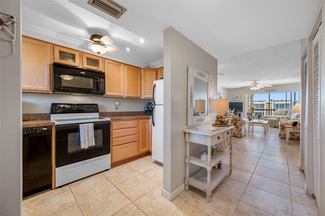 1243 S MARTIN LUTHER KING JR AVENUE C505, Clearwater, FL 33756