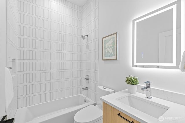 218 163rd Place SE, Bellevue, WA 98008