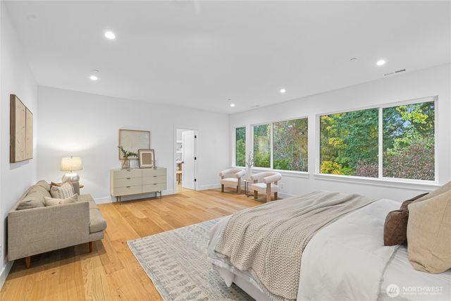 218 163rd Place SE, Bellevue, WA 98008