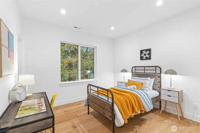 218 163rd Place SE, Bellevue, WA 98008