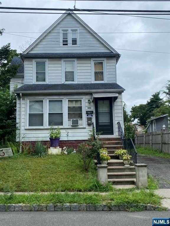 140 Phelps Avenue, Englewood, NJ 07631