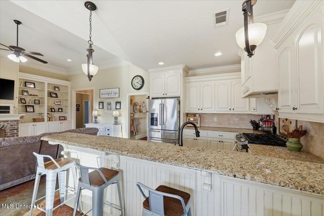 404 Winterfield Way, Brandon, MS 39042