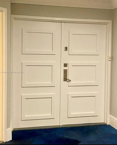 6423 Collins Ave 207, Miami Beach, FL 33141