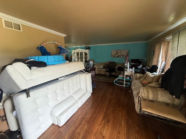 15226 Oxford Drive, Orland Park, IL 60462