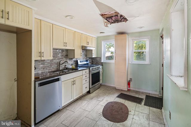 1125 E SUSQUEHANNA AVE, Philadelphia, PA 19125