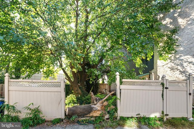 1125 E SUSQUEHANNA AVE, Philadelphia, PA 19125