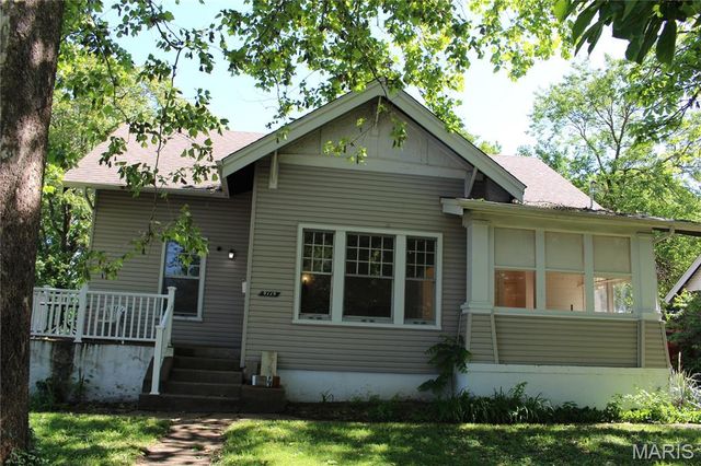 9119 Shelley Avenue, Overland, MO 63114