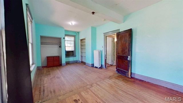 9119 Shelley Avenue, Overland, MO 63114
