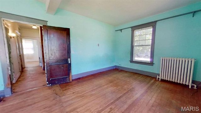 9119 Shelley Avenue, Overland, MO 63114